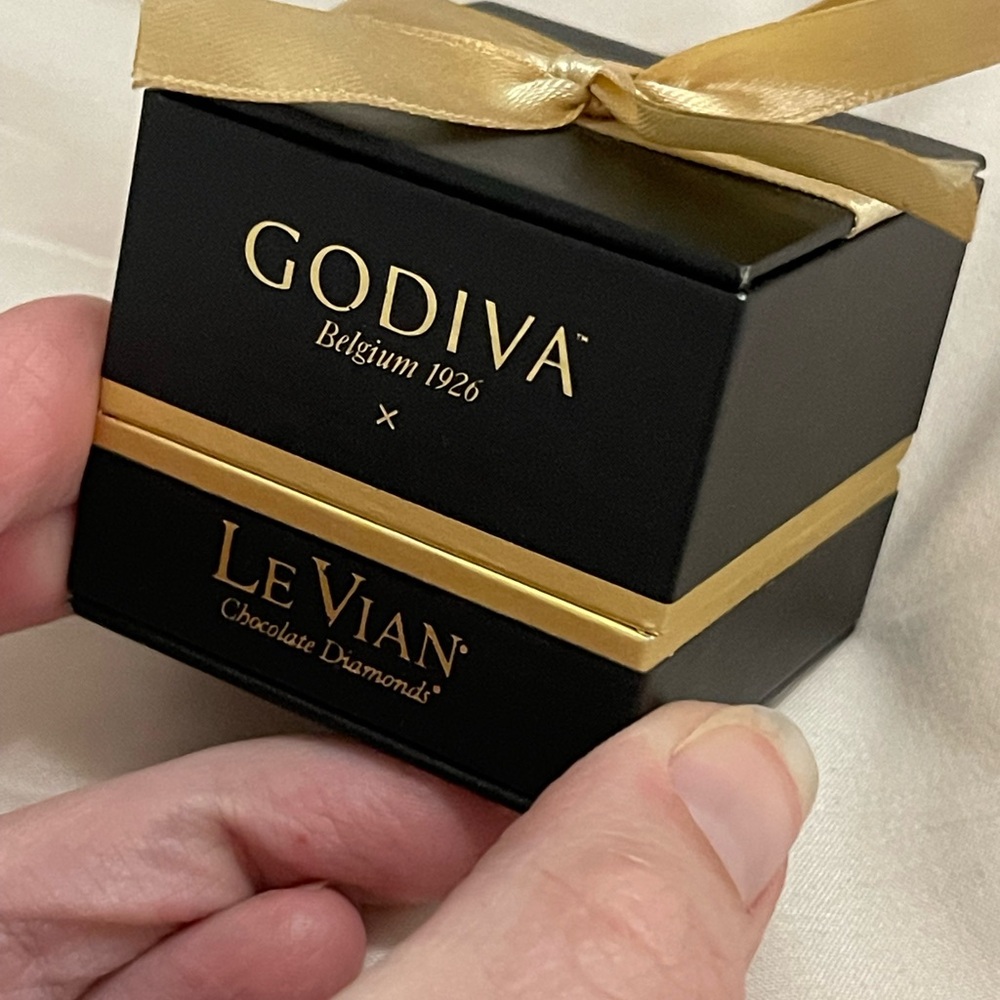 Le Vian® 14K Gold Chocolate Diamond Heart Necklace – 1/5 ct t.w. – Original Box - Picture 12 of 12
